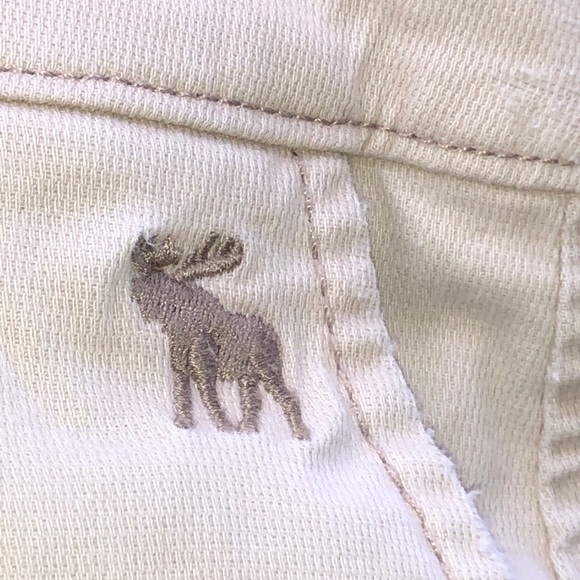 Abercrombie & Fitch Stretch Khakis - Picture 4 of 9